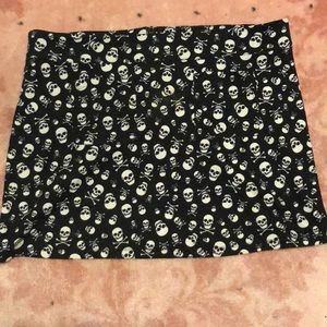 PLUS SIZE Hottopic Crossbones Mini Skirt